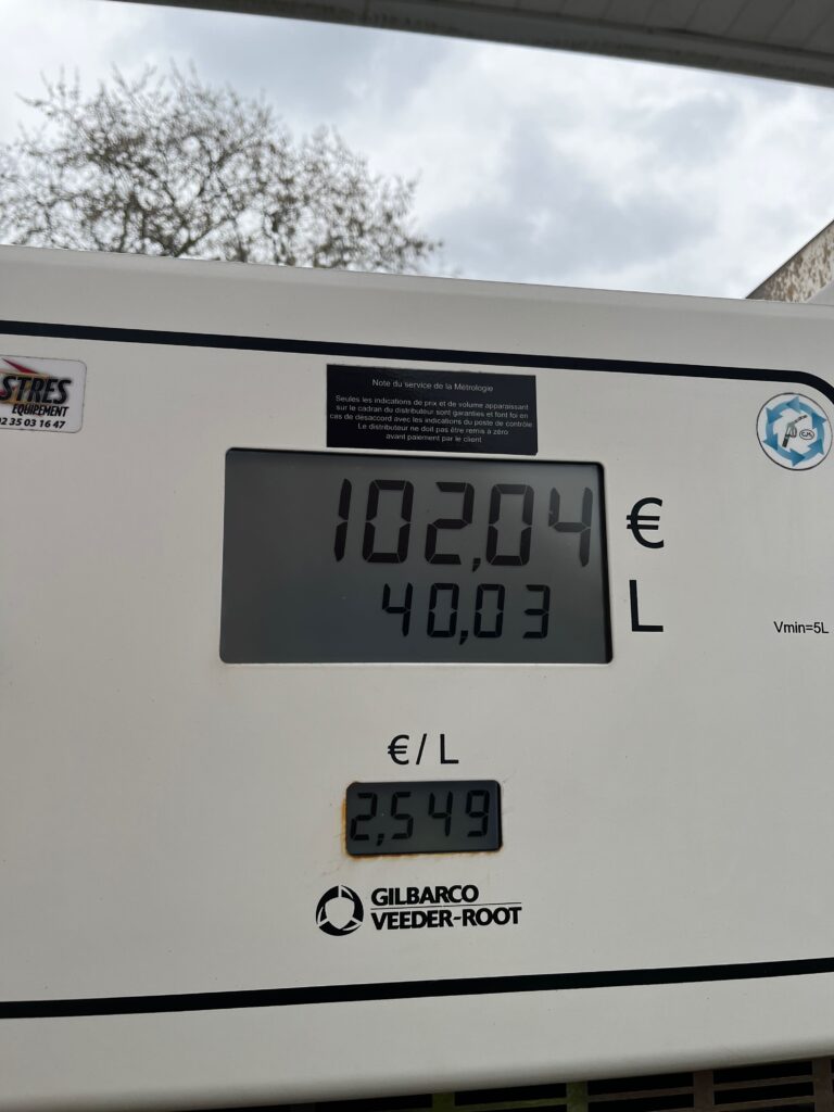 Pompe à gasoil Mercedes RD763 1er avril 26